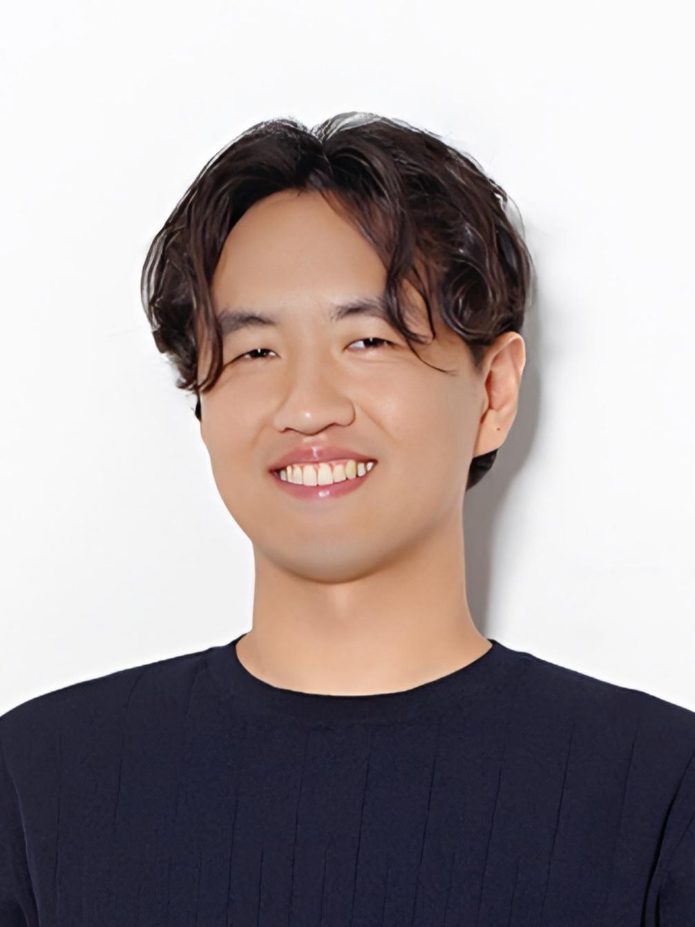 김경원 사진